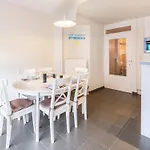 Апартаменты In St Idesbald With Sea Views, Cleaning Included *