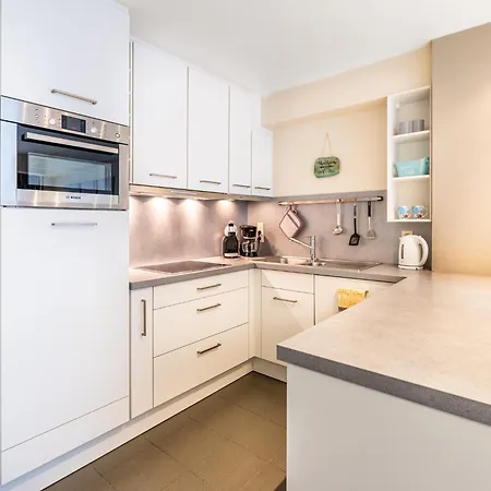 In St Idesbald With Sea Views, Cleaning Included